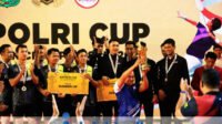 Jenderal Sigit Sebut Turnamen Bulutangkis Kapolri Cup Pintu Masuk Mengikuti Kejuaraan Nasional dan Internasional Jenderal Sigit Sebut Turnamen Bulutangkis Kapolri Cup Pintu Masuk Mengikuti Kejuaraan Nasional dan Internasional