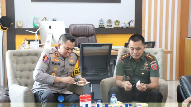 Kapolres Sidrap Sambut Hangat Kunjungan Dandim 1420 yang Baru