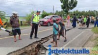 Kerusakan Jembatan di Sidrap: Sat Lantas Polres Segera Atur Lalu Lintas untuk Keselamatan