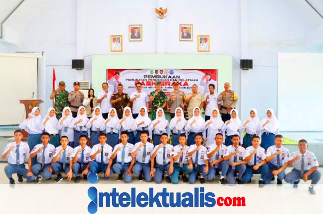Kapolres AKBP Fantry Taherong Support Positif Kepada Paskibraka Sidrap